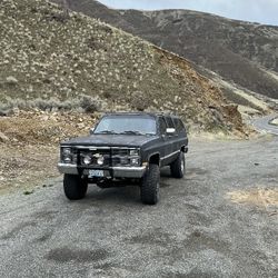 1983 Chevrolet C/K 20 Suburban