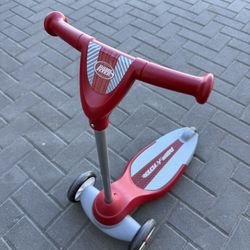 Radio Flyer Scooter 