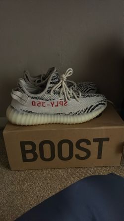  Yeezy Boost 350 V2 Size 8 1/2