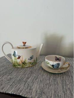 Butterfly Burton + Burton Teapot and Teacup Set
