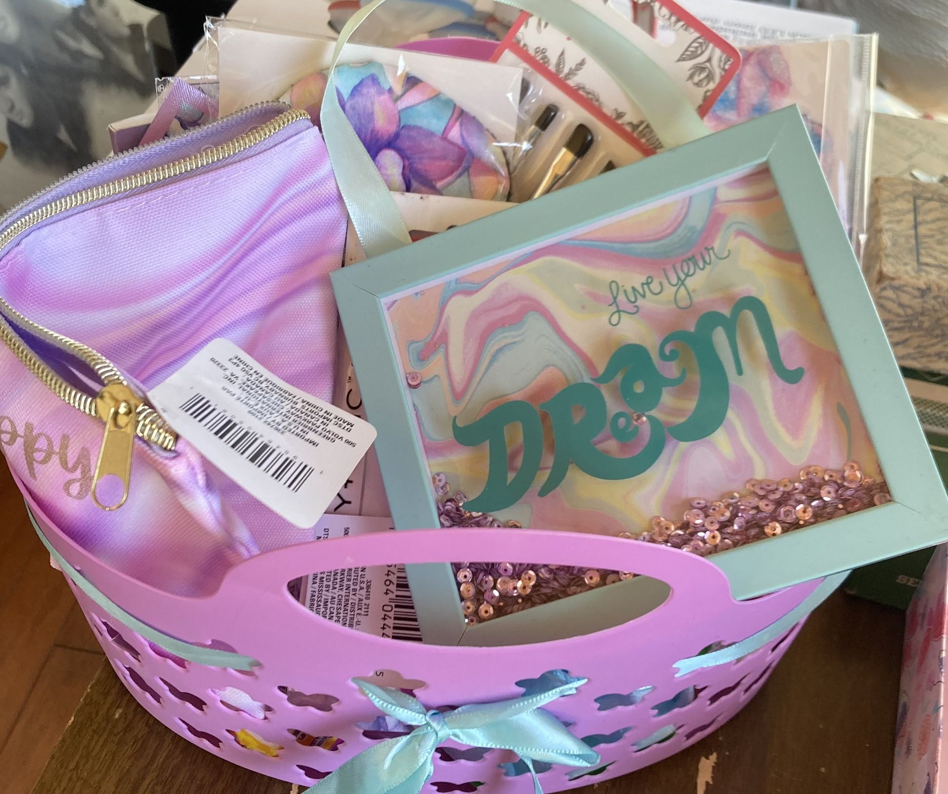 Pre Teen/ Teen Girl’s Gift Basket