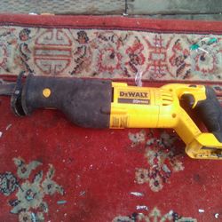 DeWalt Reciprocating Saw 