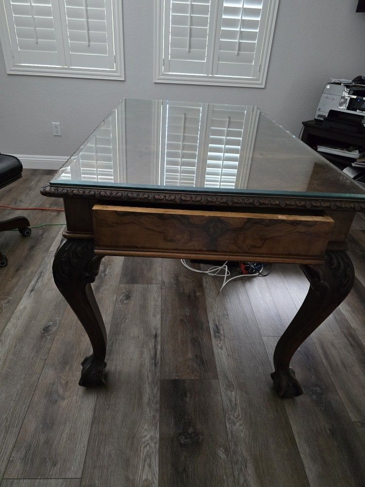 Antiqu Writing Desk