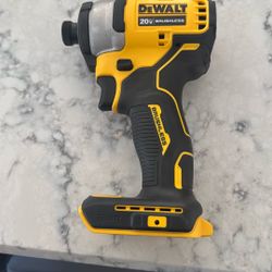Dewalt  20v max Impact Driver