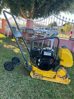 Wacker Neuson VP1340 Vibratory Plate (with wheels and water tank)