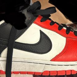 Preowned Sz 12 Nike Dunk Low NBA 75th Anniversary Chicago Shoes DO6288-100