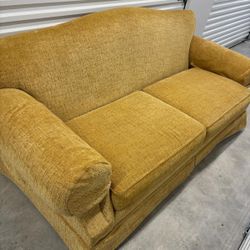 Taylor King  golden large super comfortable couch/sofa..  93” wide , 36” depth , 27” high  . $150