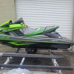 Yamaha Waverunner FX 1(contact info removed)