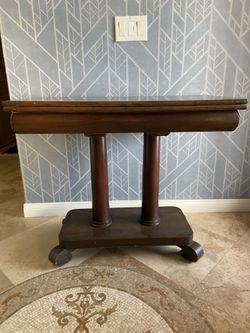 Antique Mahogany Flip Top Game Table