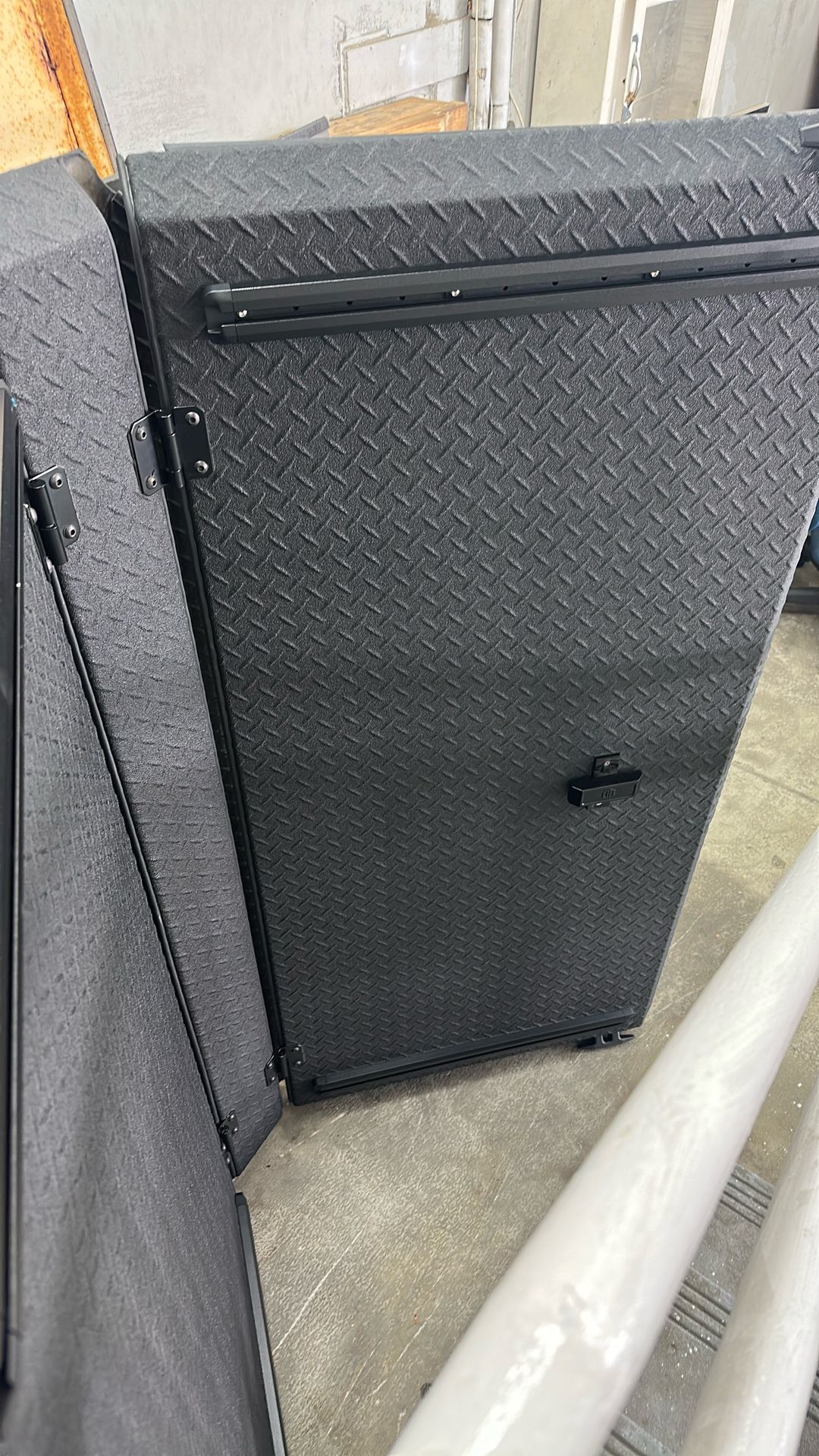2022-2025 Toyota Tundra Diamond Back Bed Cover