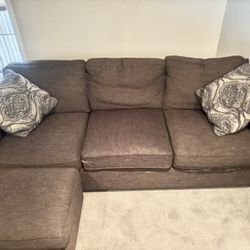 Crate & Barrel Sectional Sofa – Good Condition