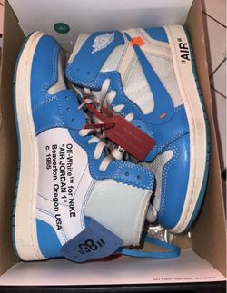 ReplicasOff White Unc