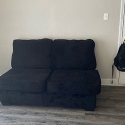 Black 2pc couch Pc