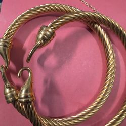 Necklace and 2 bracelet