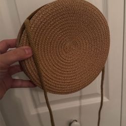 Beach Straw circle bag