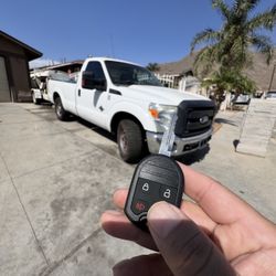 Car Keys/Fobs/Llaves De Autos