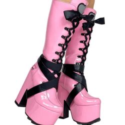 YRU x Monster High draculaura boots