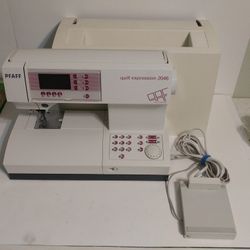 PFAFF Quilt Expression 2046 Sewing Machine 
