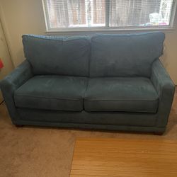 Lazy Boy Memory Foam Sofa Bed . Basically New 