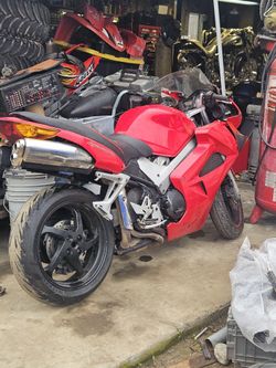 '02 Honda VFR800  $1200 OBO