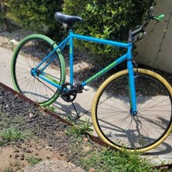 Blue Hybrid Fixie Bike Good Condition 