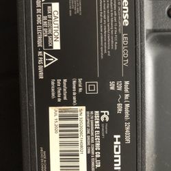 32” Hisense Roku TV $75 OBO (personal Delivery Available)