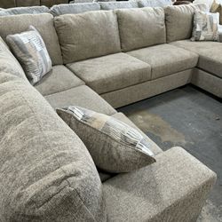 Large Sectional $1290 Brand New