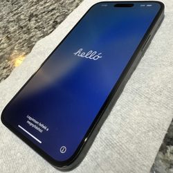 iPhone 15 Plus Black 256 GB Like New All Original 