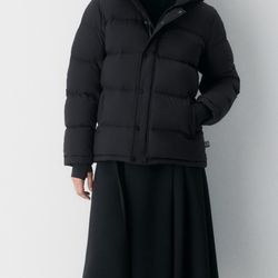 aritzia supet puff jackeyt