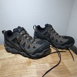 Oboz Sawtooth II Low Waterproof Men's 8.5 Hiking Shoes B-Dry Nubuck 