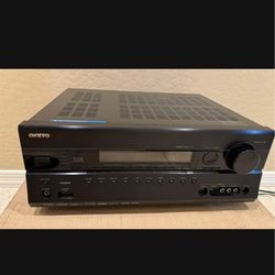 Onkyo - 700W 7.2-Channel A/V Home Theater Receiver