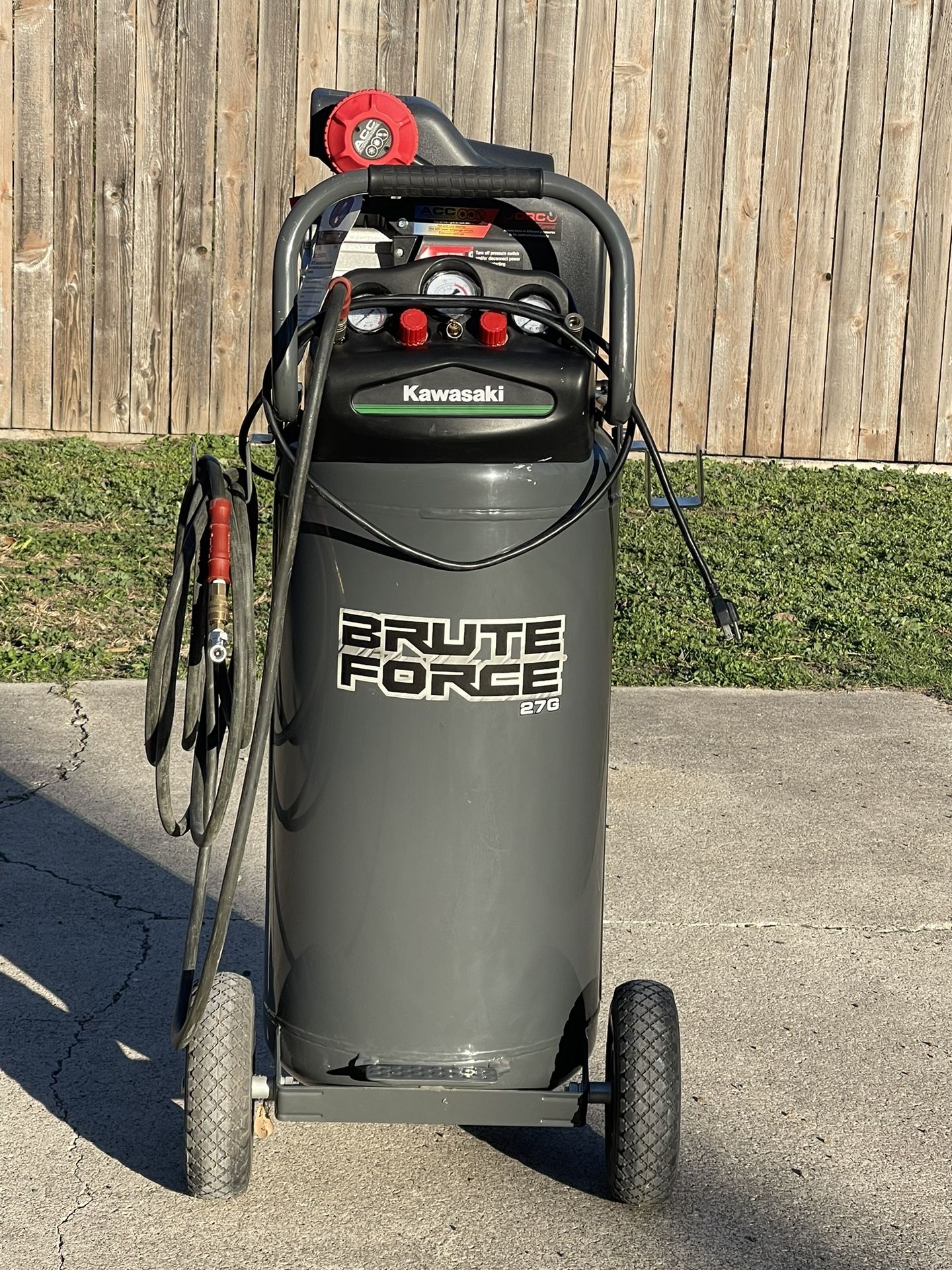 Kawasaki Brute Force 27g Air Compressor