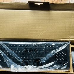 New Lenovo Profesional Wireless Keyboard and Mouse Combo