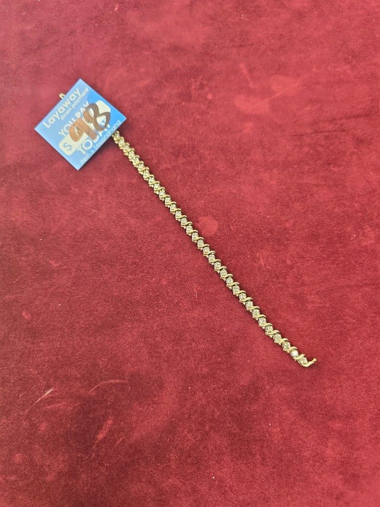 10k Diamond Bracelet