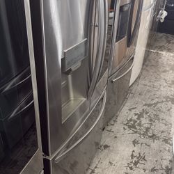 Lg French Door Refrigerator