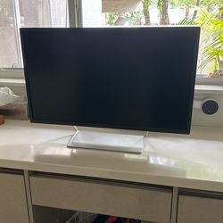 HP 32” HD Monitor - HP Pavillion