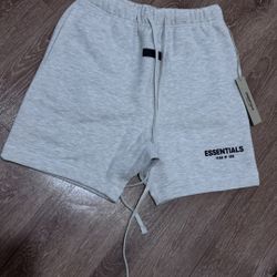 Essentials Shorts