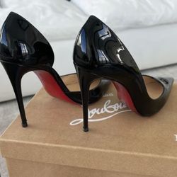 christian lv red bottom heels for Sale in Miami Beach, FL - OfferUp