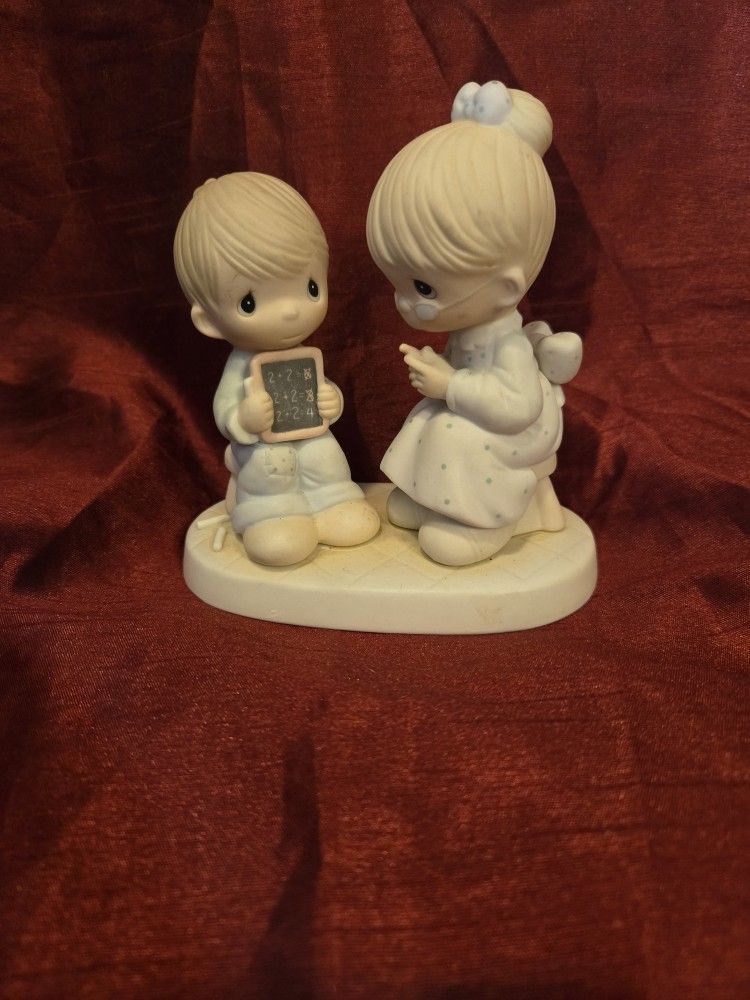 Precious Moments "LOVE IS Patient"