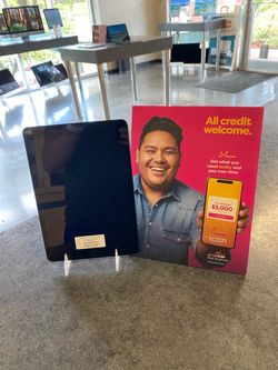 iPad 9th Gen 64GB - Cellular in Space Gray!