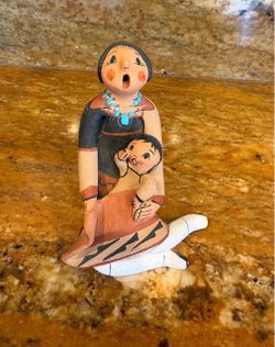 Vintage Native American Jemez Pueblo Storyteller Figurine Signed Lucero