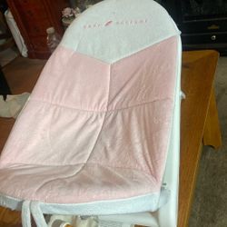 Baby Carrier Price 5$. Pick Up.  E. 72.  and. Grandview.  E.  Tacoma 