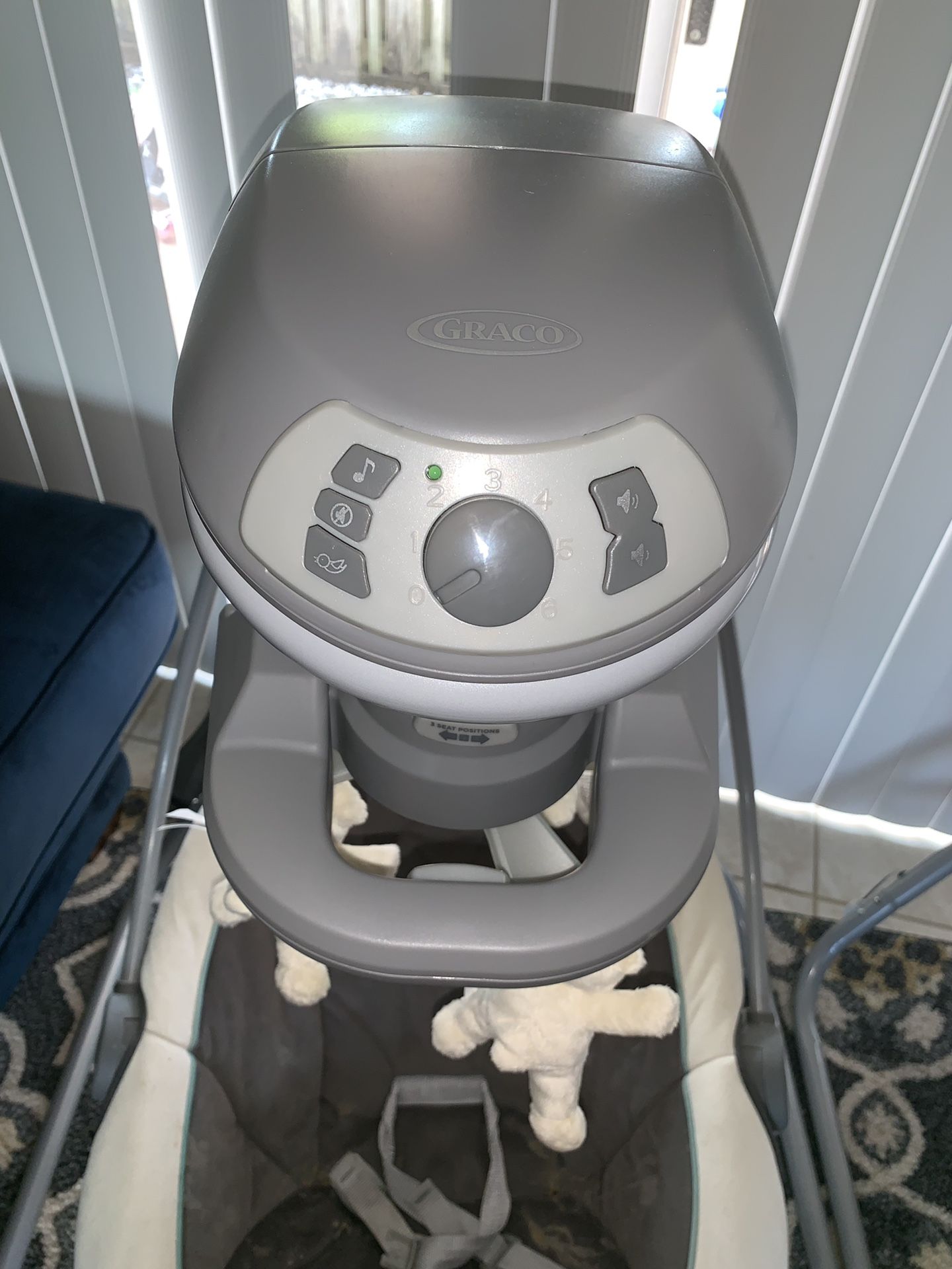 Graco baby swing.