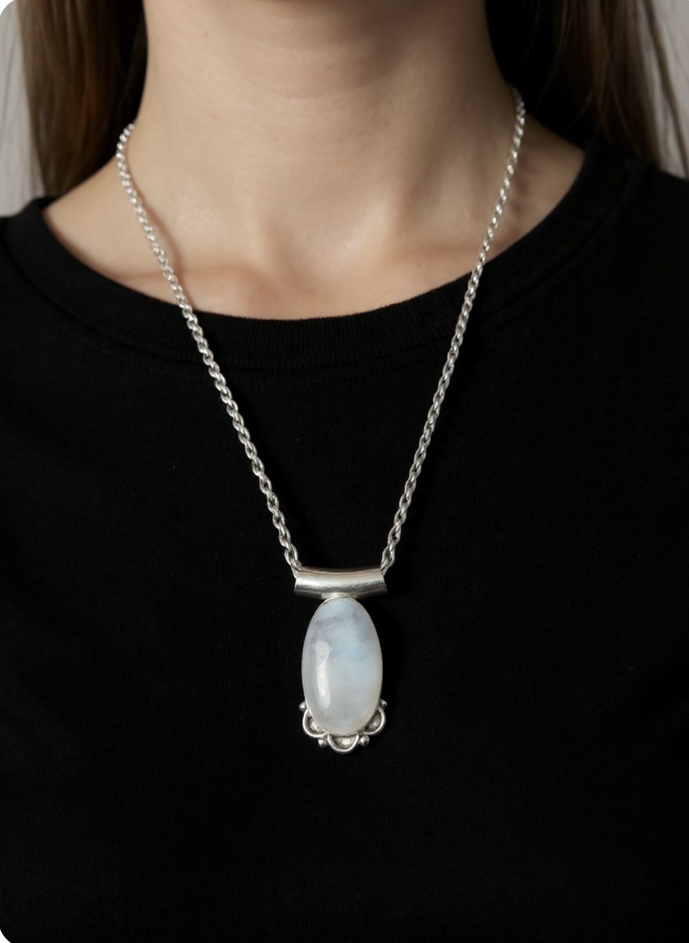 Vintage 925 sterling beige stone pendant with swirl chain necklace  Chain is marked and 24 inches long  Pendant is marked and approx 1.5” x .0.75” 24.
