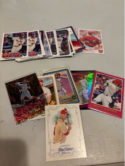 Bryce Harper Baseball Cards - Lot of 30