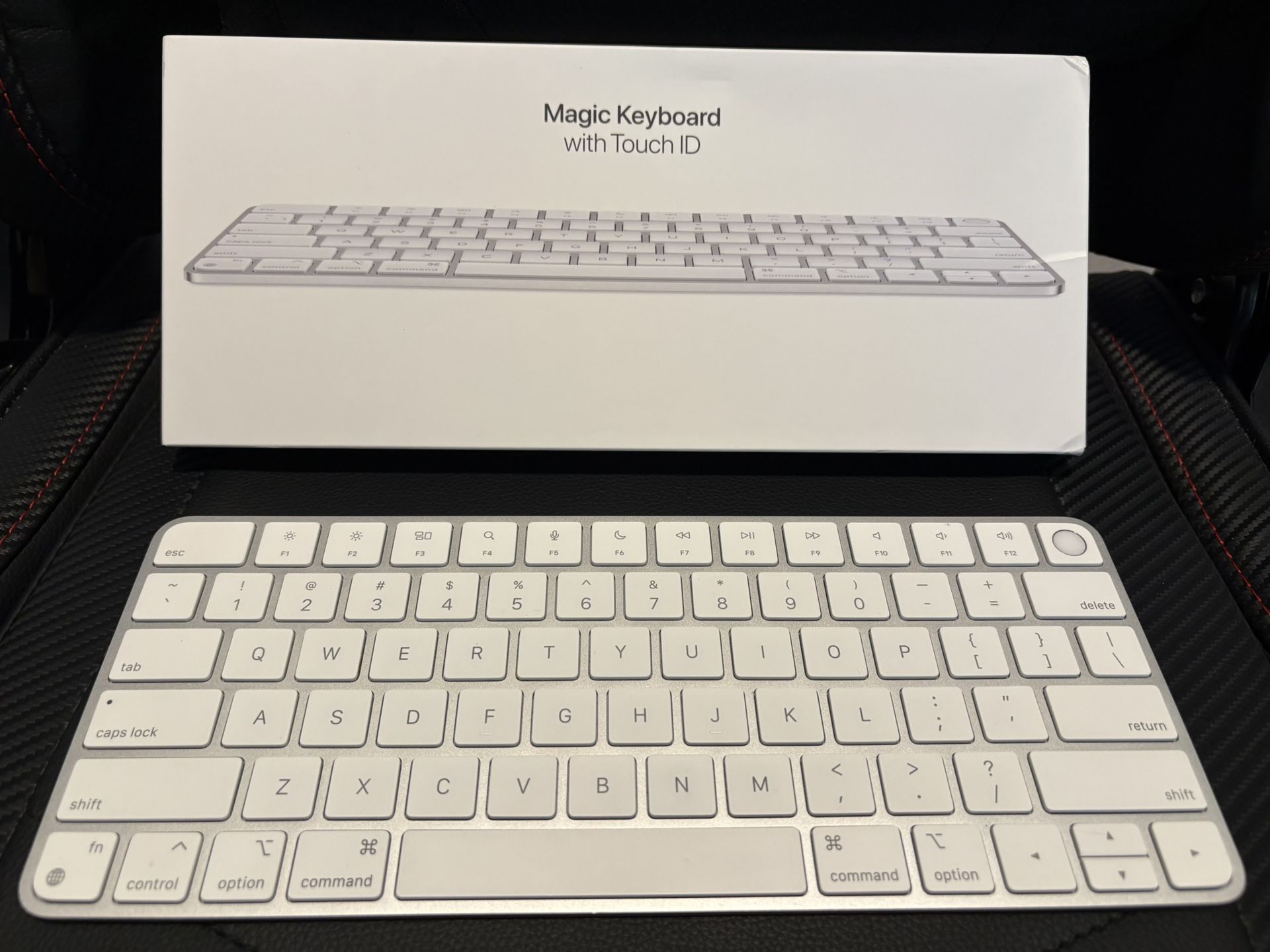 Genuine Apple Magic Keyboard w/ Touch ID White / Silver A2449 ‎MK293LL/A