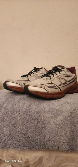 Avia size 6