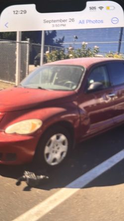 Chrysler PT Cruiser Red