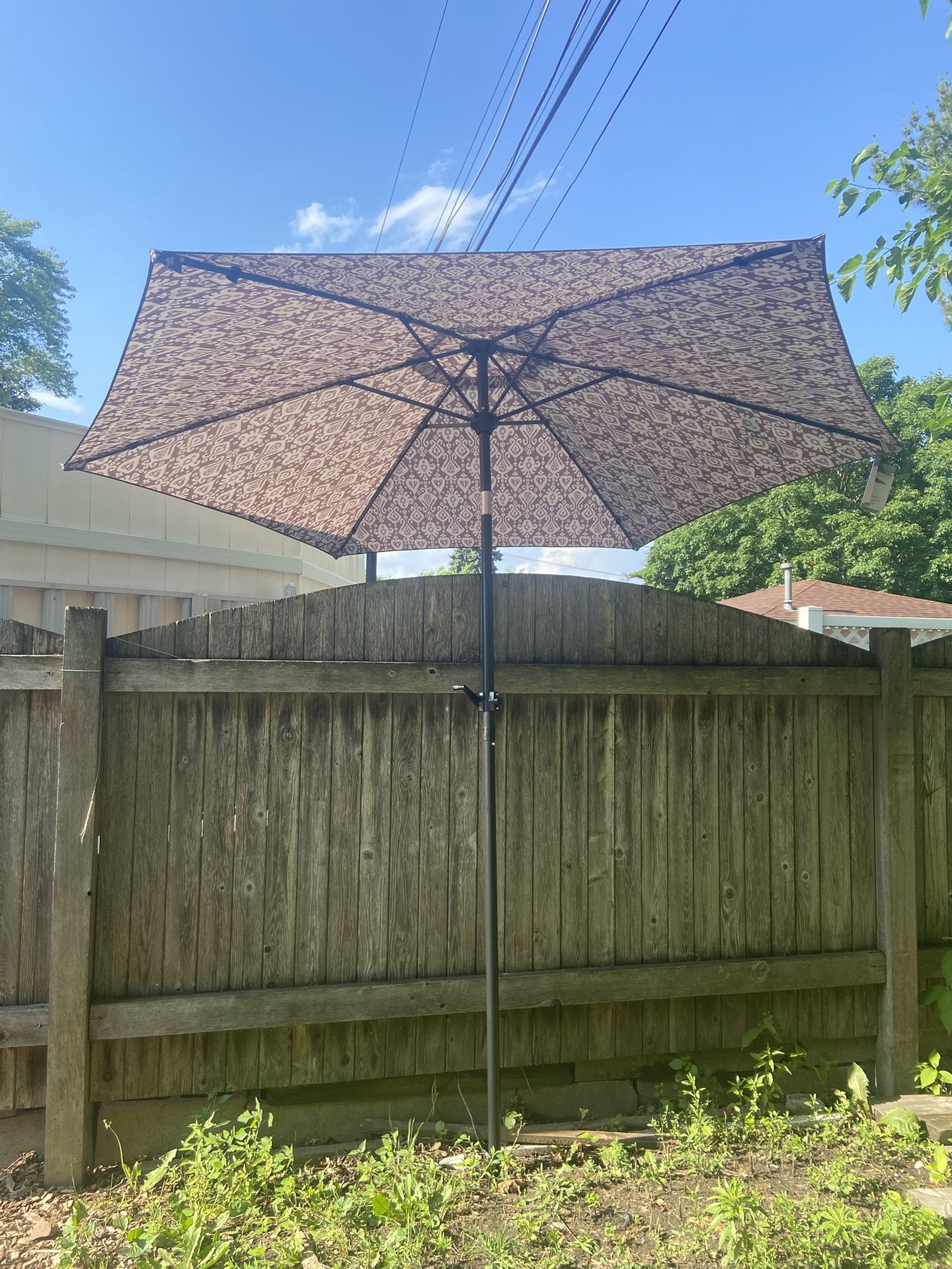 Patio Umbrella 9ft Perfect For Shade Or Center Table