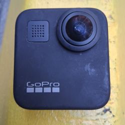 Go Pro Max 
